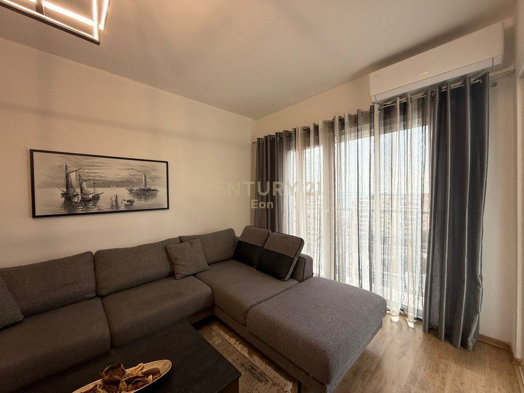 Apartament 2+1+2 Me Qira me Pamje Deti, Vollga Durrës - 850€ | 100 m²