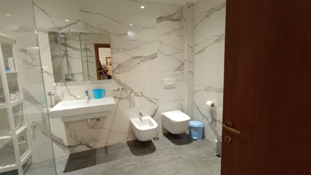 VENDIAMO APPARTAMENTO 1+1 VICINO AL CAFFÈ FLORA ( VIA MINE PEZA )