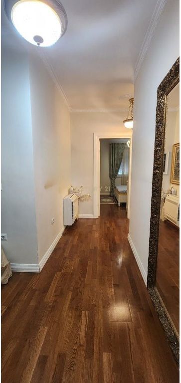 JEPET ME QERA APARTAMENT 2+1+2 PRANE AMFITEATRIT, DURRES !