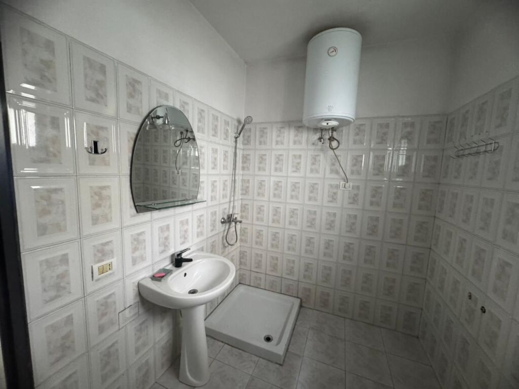 Affittasi Appartamento 2+1 – Astir - 400€ !