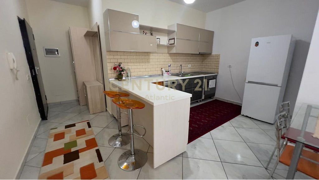 Apartament 1+1 Me Qira në Plazh, Durrës