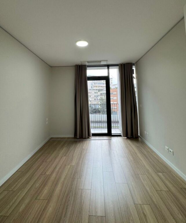 Japim me qira apartament 2+1+2 për zyra 🏢 📍 Lake View Residence, Liqeni i Tiranes