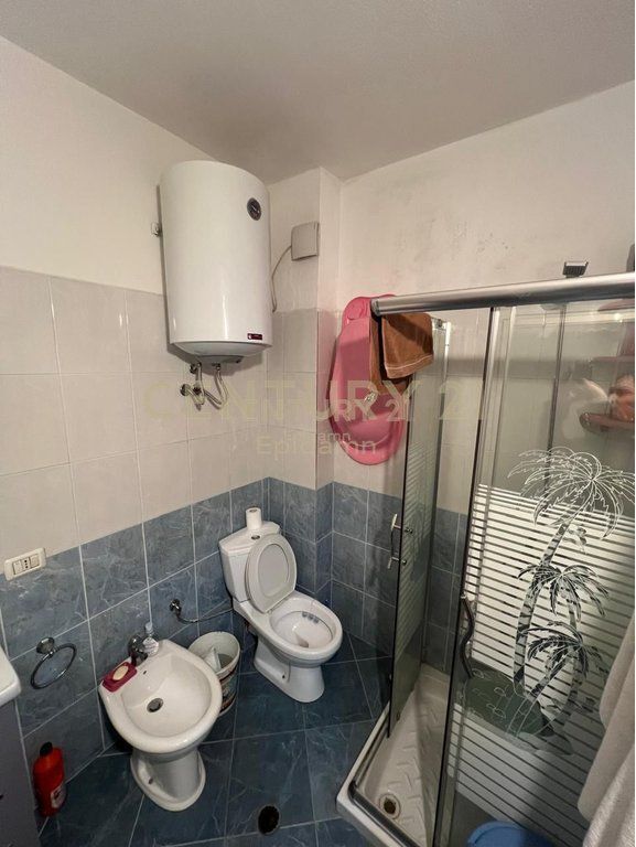 Apartament 2+1 për Qira në Hyrje te Durrësit!