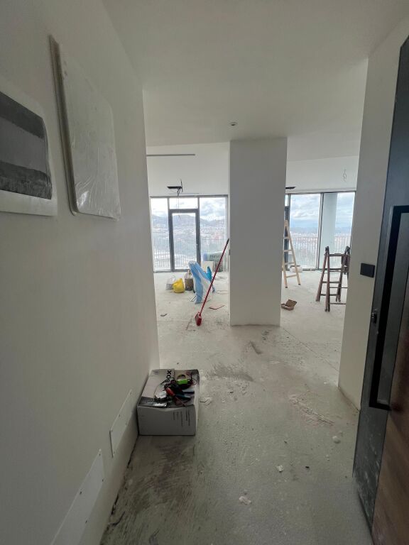 Lake View Residence Appartamento in Affitto