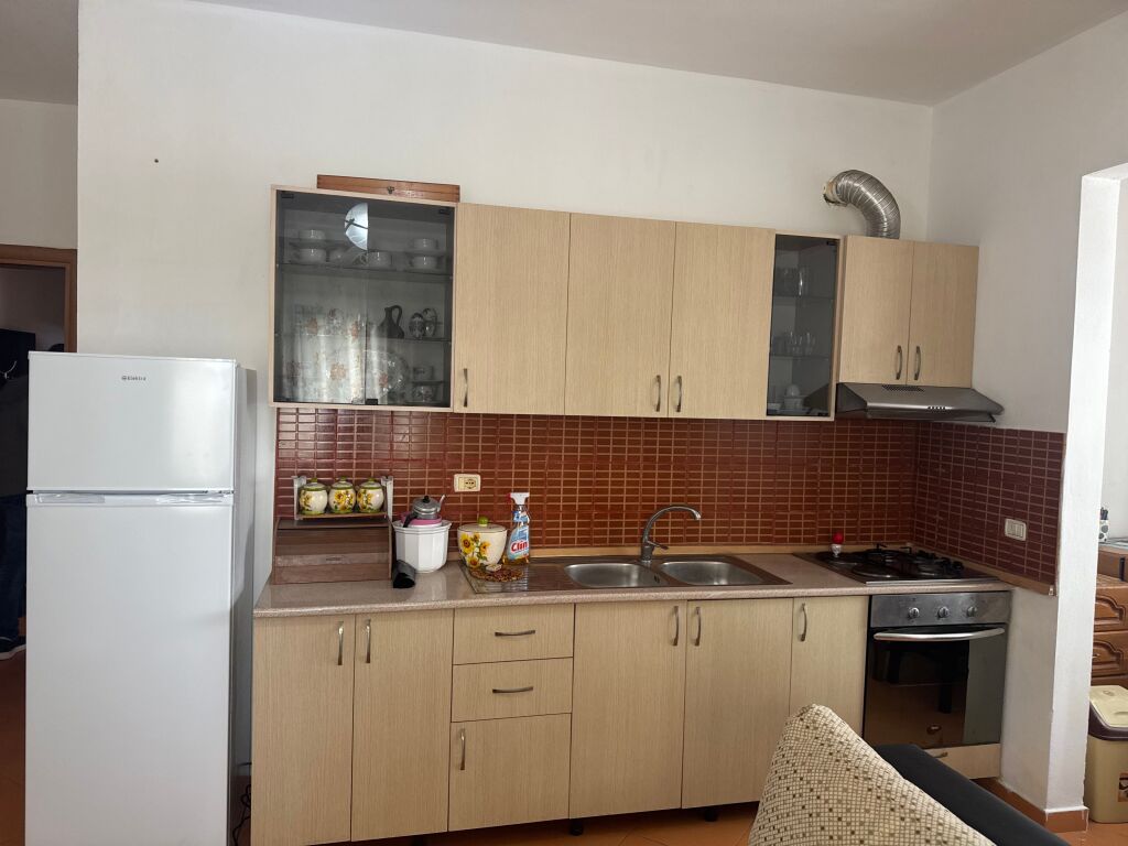 Apartment 1+1 for rent in Yzberisht
