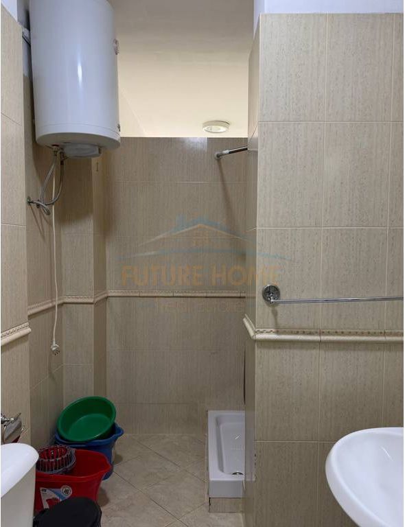 Qera, Apartament 2+1+2, rruga Panorama