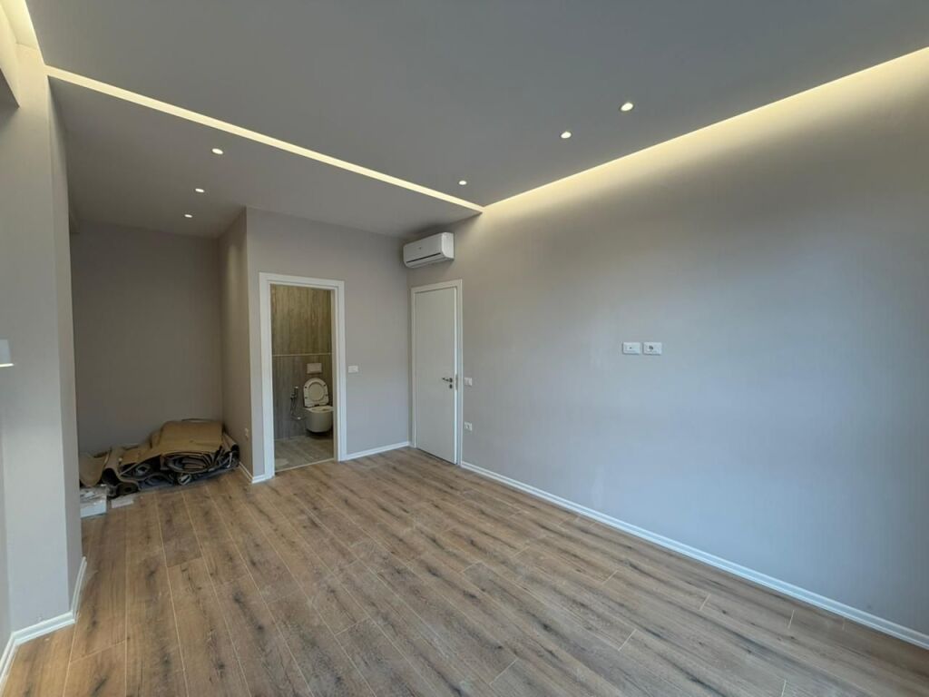 Appartamento 2+1+Parcheggio in affitto presso Komuna e Parisit.