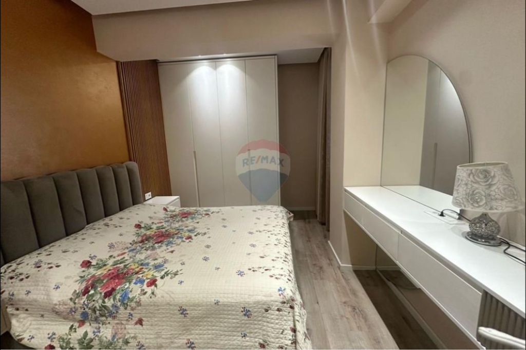 Apartament per qera 2+1+2 tek Rruga e Kavajes