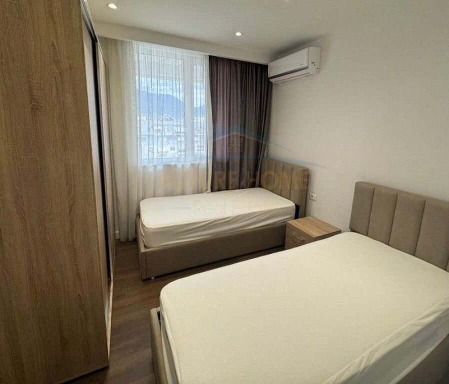 Rent, Apartment 2+1, Mine Peza Street, Tirana.