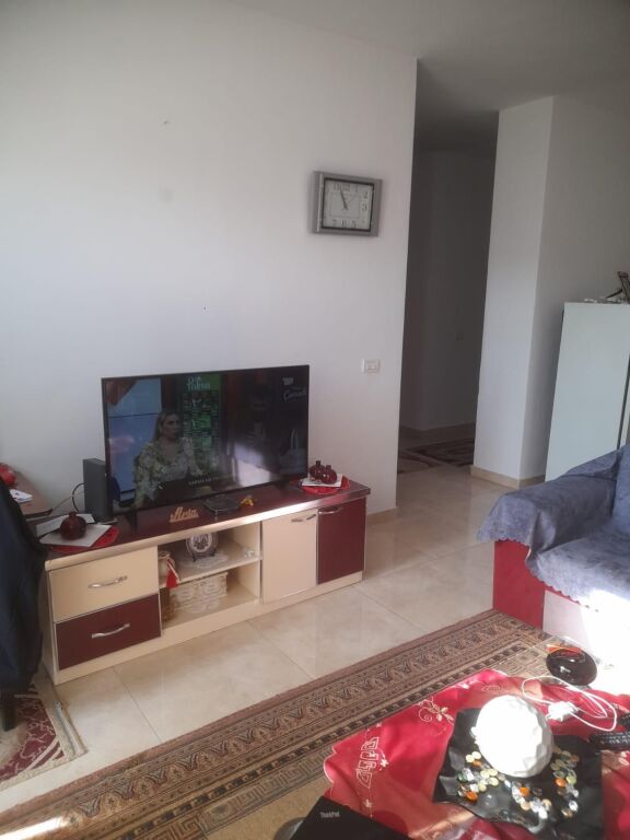 Apartament me qira 2+1 në Kamëz!
