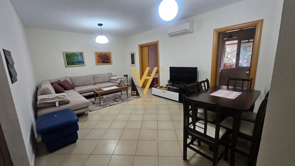 JEPET APARTAMENT 2+1+BLK ME QIRA TE RR.SOTIR PECI 70.000 LEKE