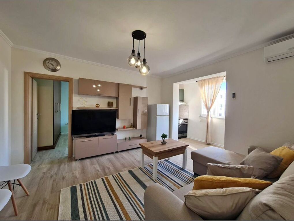 APARTAMENT NE SHITJE 1+1 TE ALI DEMI