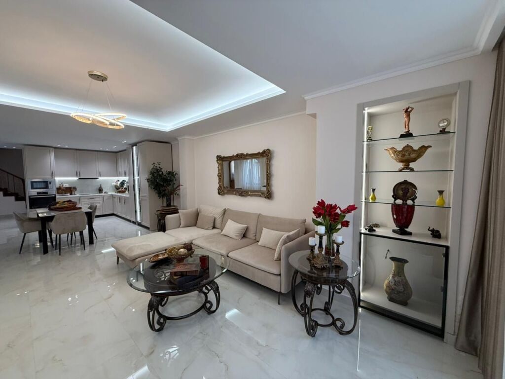 VILLA FOR RENT, LOCATED IN THE XHAMLLIK AREA, TIRANA!