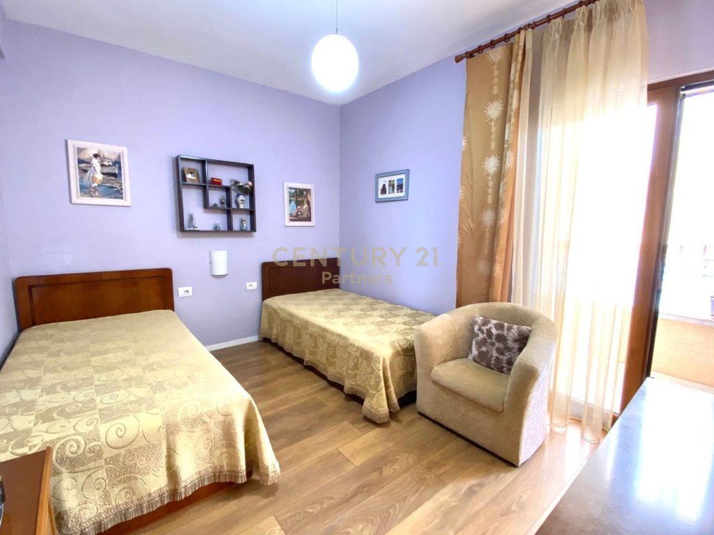 Apartament 2+1 per shitje tek Vasil Shanto