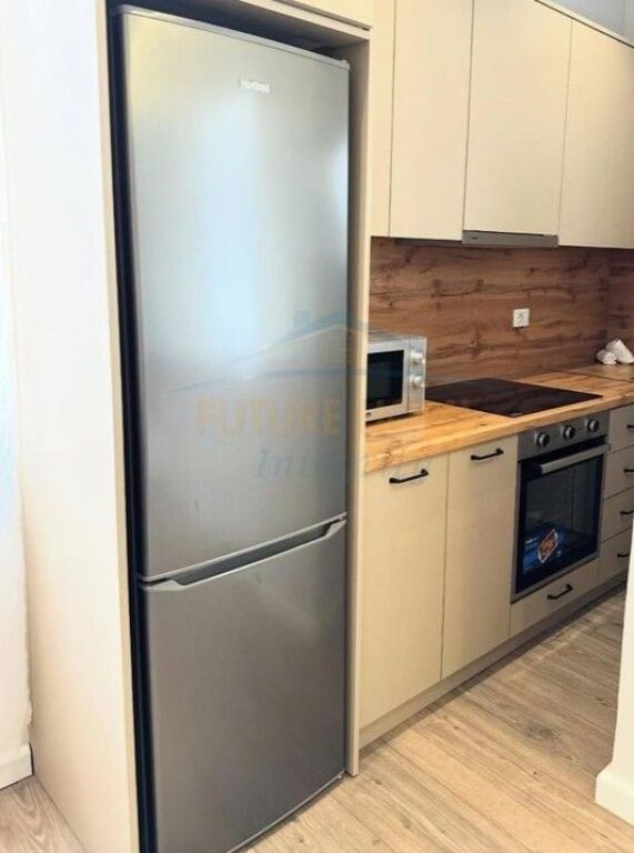 Shitet, Apartament 1+1, Vasil Shanto, Tiranë.