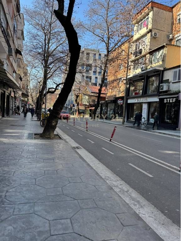 SHITET DYQAN TEK MYSLYM SHYRI