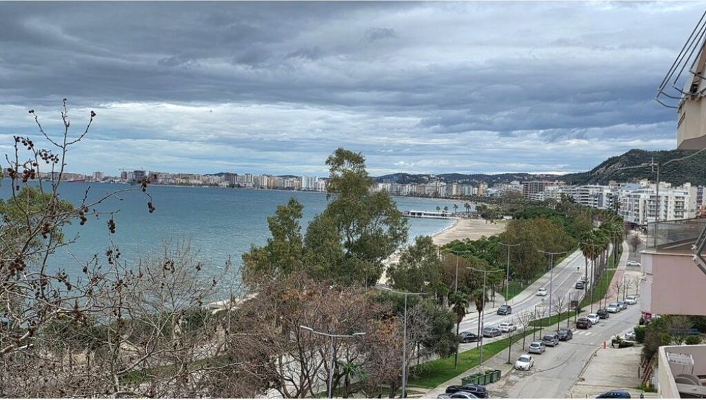 Apartament Premium 2+1 me Qera Afatgjatë – Lungomare, Vlorë