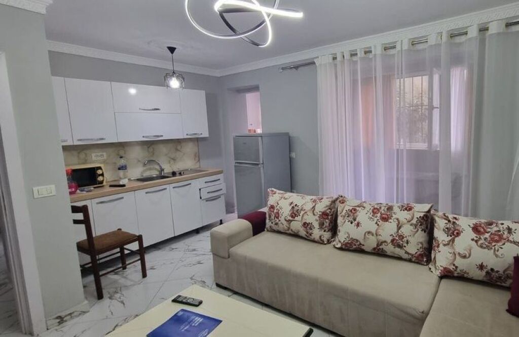 AFFITTASI APPARTAMENTO 1+1 A VASIL SHANTO