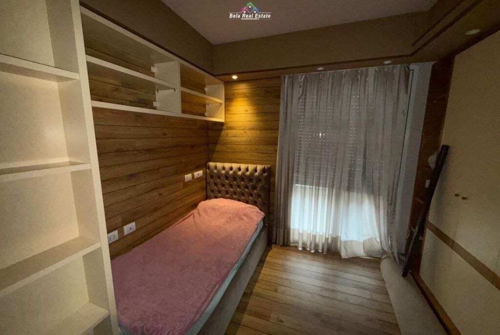 Appartamento in affitto 2+1 a Myslym Shyr (ID B220141) Tirana