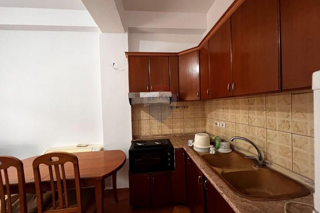 Apart 1+1 for rent 25'000 lek in Xibraku