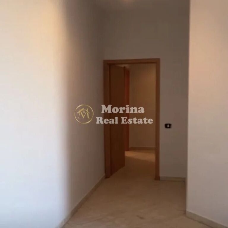 Qera | Ambjent Biznesi | Rruga e Kavajës | 750 €/muaj