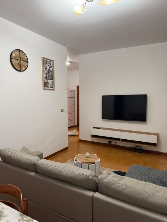 APARTMENT FOR RENT 1+1 PARIS MUNICIPALITY 60,000 LEKE