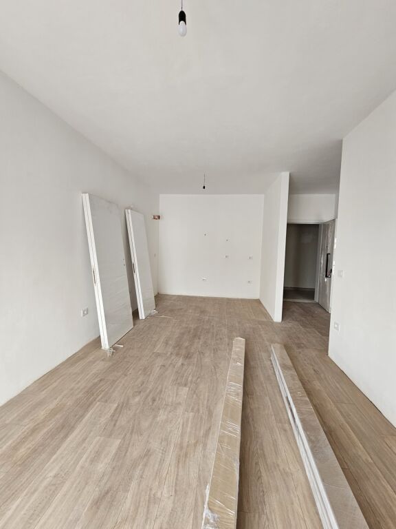 Shitet Apartament 2+1+2 – Tirana Entry (Ish-Dogana)