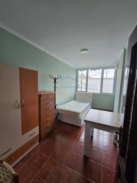 Qera, Apartament 3+1+2, Komuna e Pari
