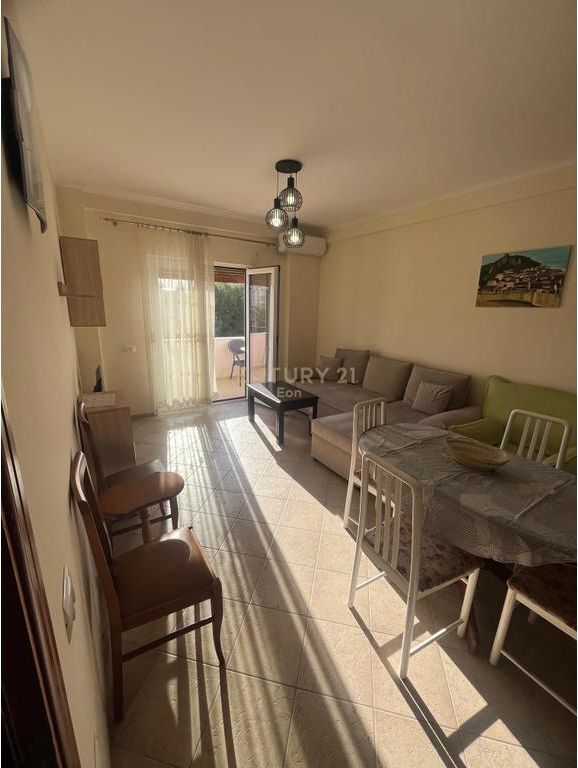 Apartament 2+2 Me Qira në Plazh, Durrës !
