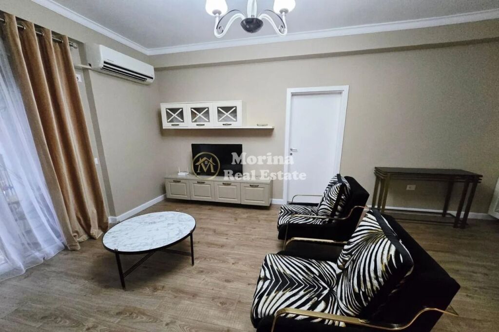 Affitto | Appartamento 3 + 1 + 2 | Lago Secco | 1 400 €/mese