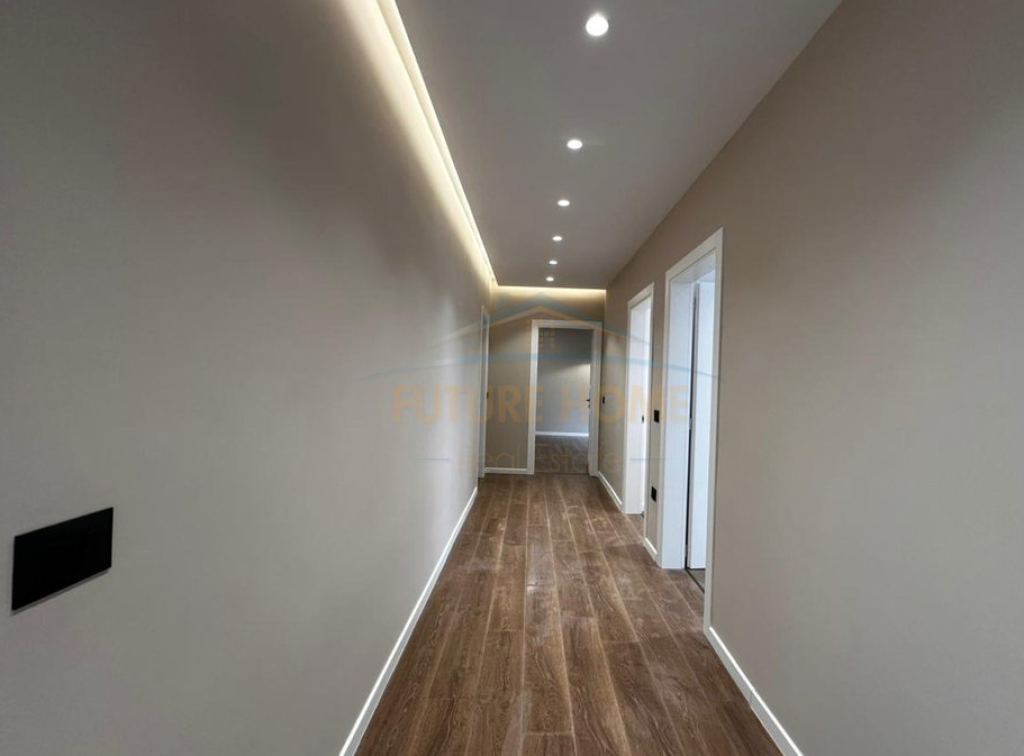 In vendita, Appartamento 2+1+2, Komuna e Parisit, Tirane