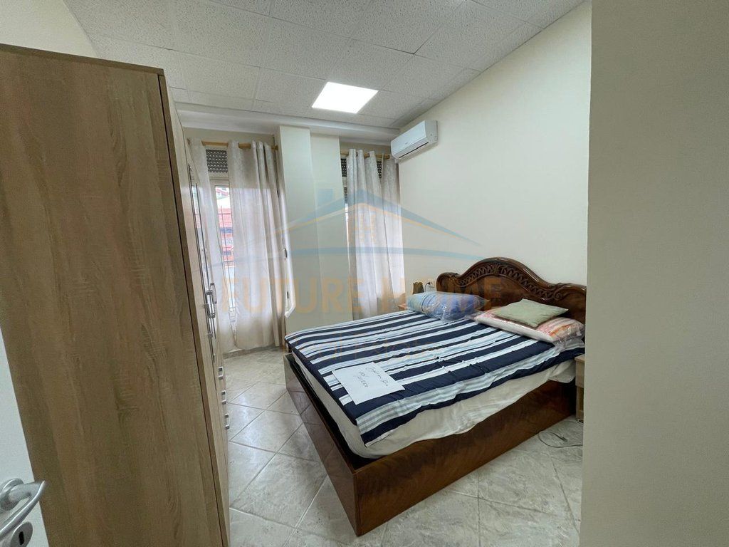 Qira, Apartament 2+1 , Rruga e Kavajes, Tiranë