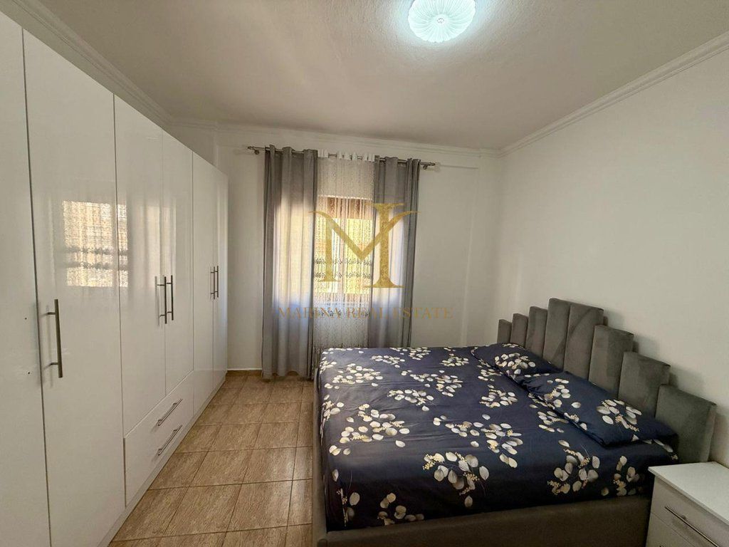 JEPET ME QERA APARTAMENT I SAPO RINOVUAR NE PLAZH ILIRIA , DURRES