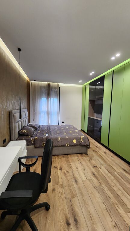 Appartamento 2+1+2 in affitto - Complesso Olimpico