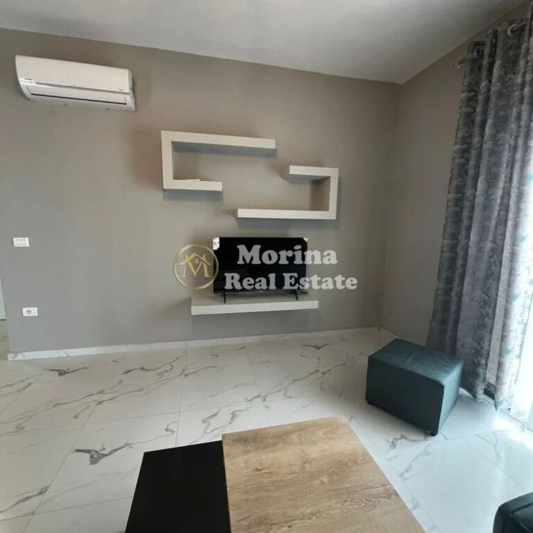 Rent | Apartment 1 + 1 | Porcelan | 450 €/month