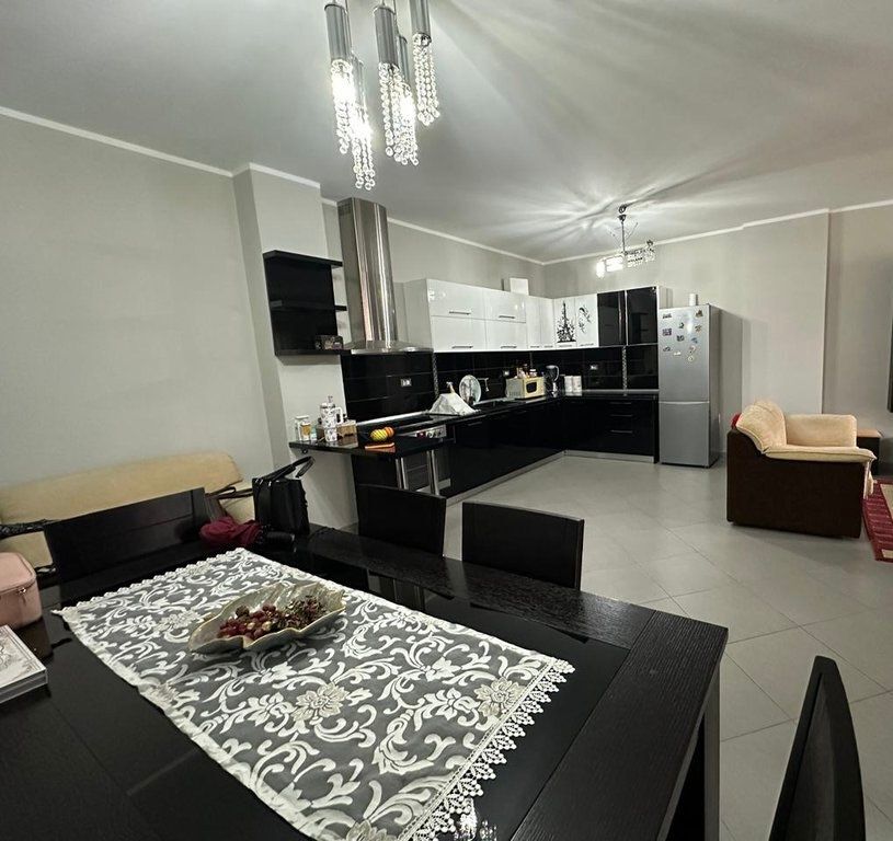 Apartament 2+1 per Qira prane Marinaj Hotel, Unaza e Re!