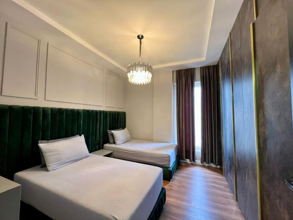 Jepet me qira Apartament 2+1+2 Tualete, “Secret Garden Residence”, Tiranë