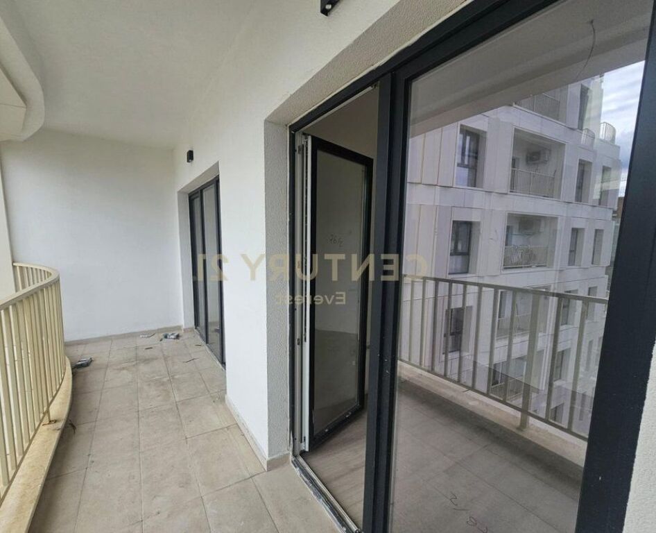 SHESIM APARTAMENT 1+1 ZOGU I ZI