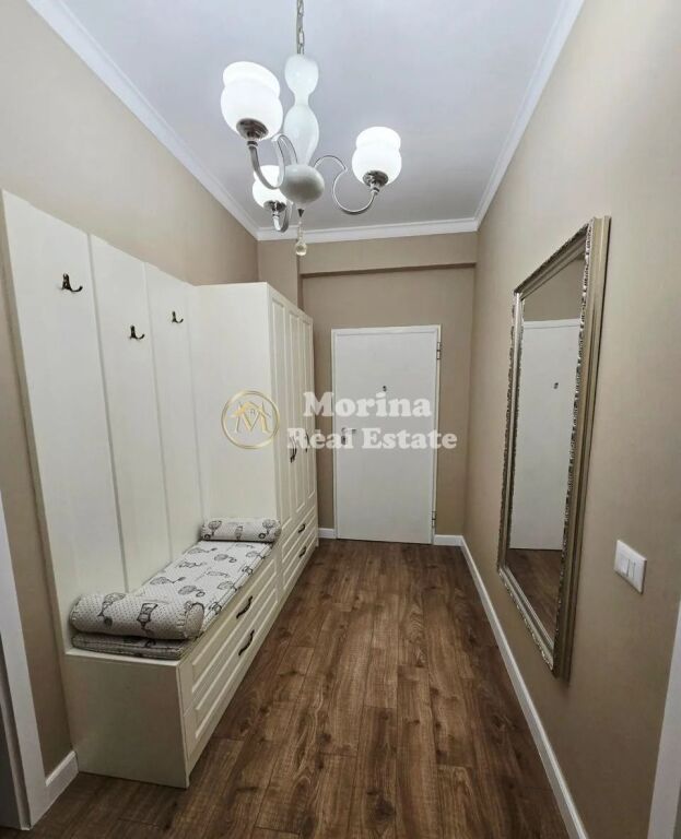 Affitto | Appartamento 3 + 1 + 2 | Lago Secco | 1 400 €/mese