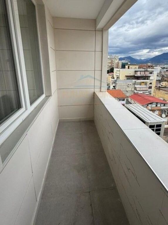 Rent, Apartment 2+1, Mine Peza Street, Tirana.