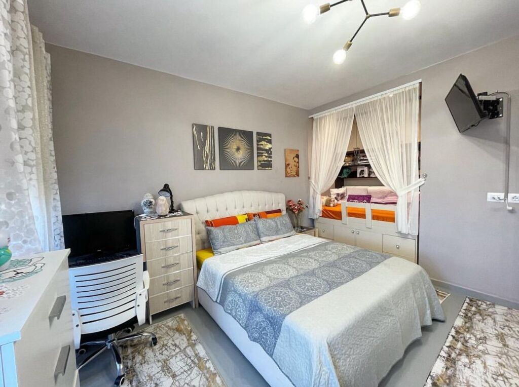 Apartment 1+1 for rent at Shushica near Dinamo Stadium.​