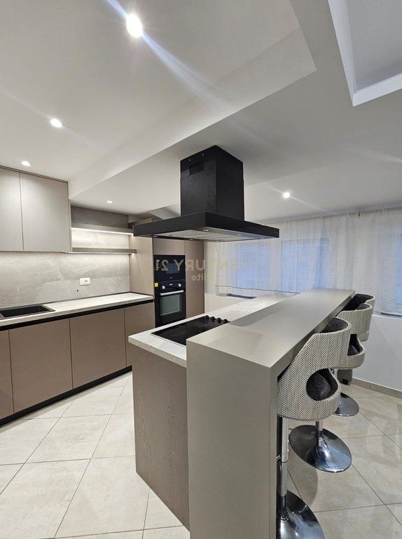 FOR RENT, PENTHOUSE IN SHKOZE 2+1+2+2 Parking Spaces