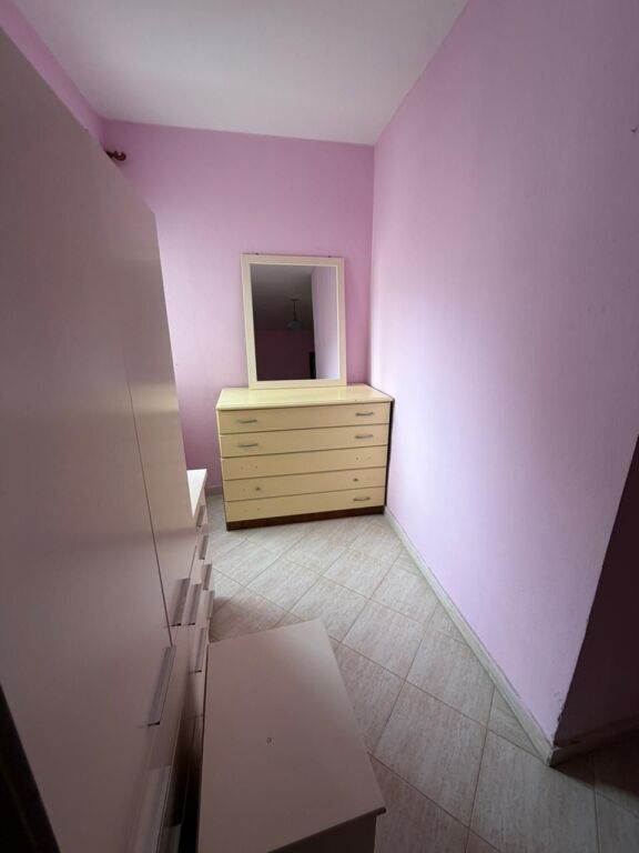 SHITET APARTAMENT 1+1,TREGU FRUTA PERIME,  DURRES