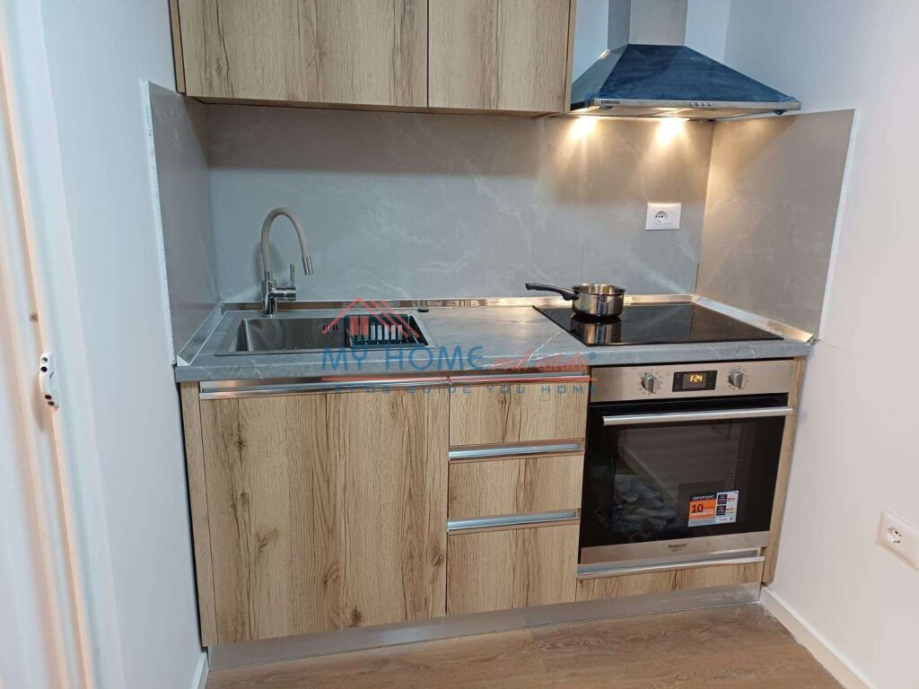 Studio apartment for rent Myslym Shyri Street in Tirana