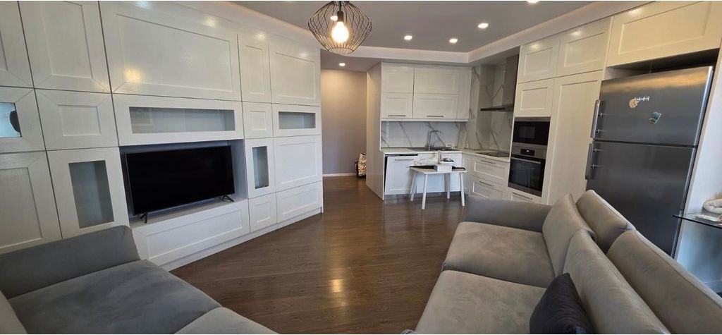 Apartment for rent 2+1+2 at 21 Dhjetori.