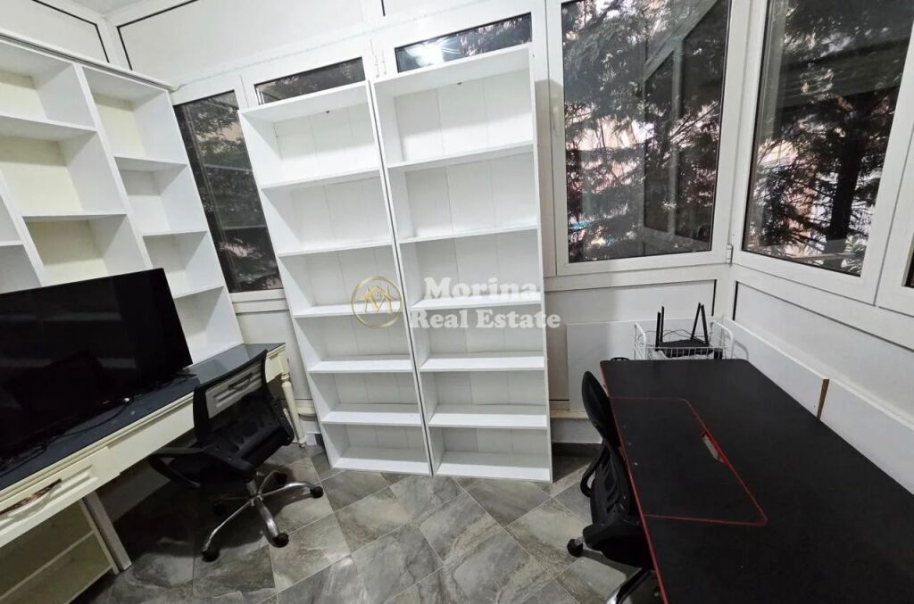 Affitto | Appartamento 3 + 1 + 2 | Lago Secco | 1 400 €/mese