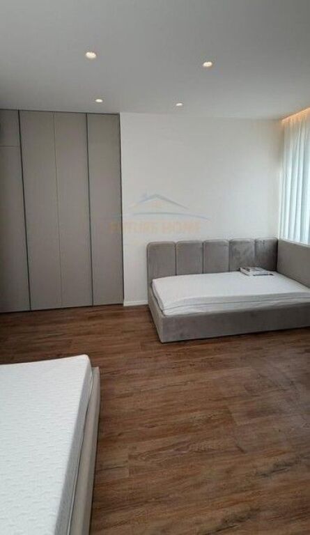 Affitto, Appartamento 2+1+2+Posto Auto, Green Valley, Lago Asciutto, Tirana