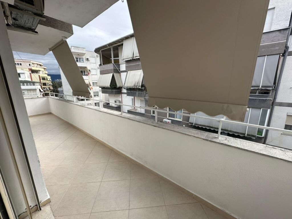 Appartamento 1+1+Posto Auto, Lago That, in Affitto