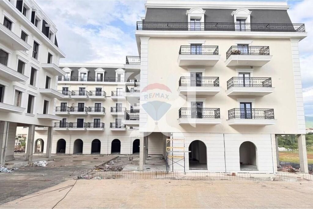 Garsionere - Për Shitje - Sauk i Ri, Tiranë(ID: 530181004-951)