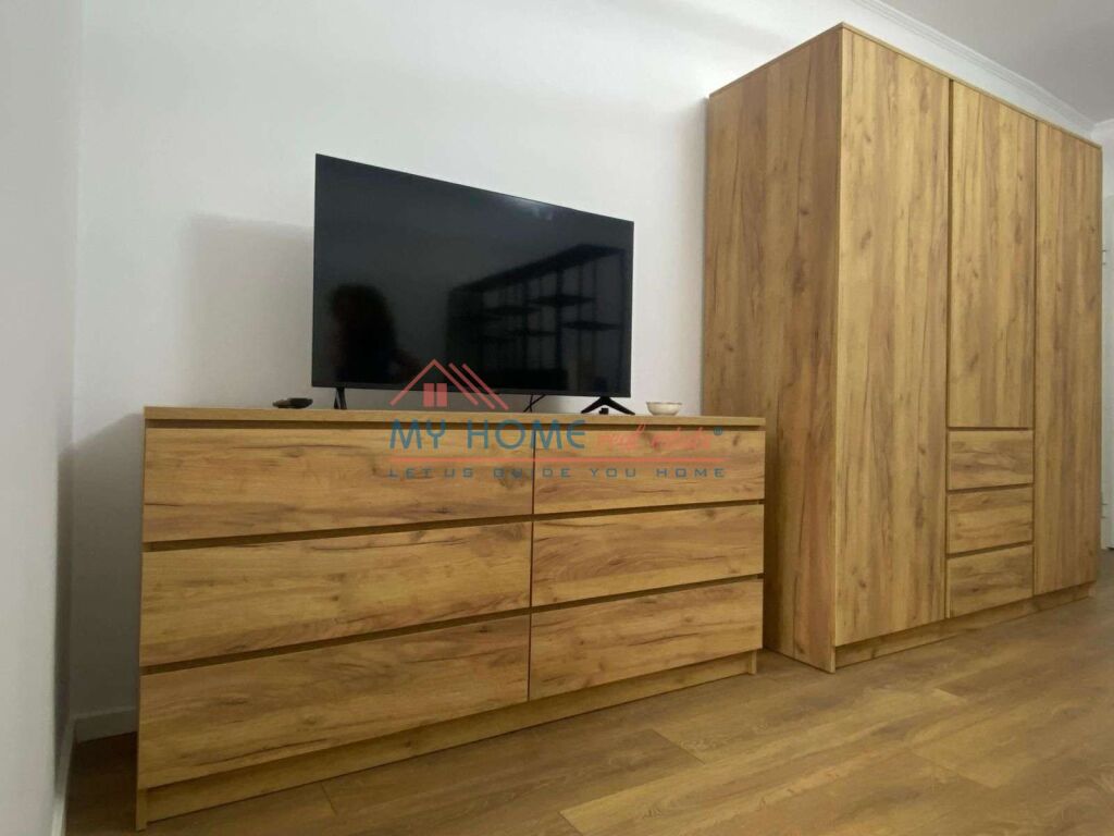 Studio apartment for rent Myslym Shyri Street in Tirana